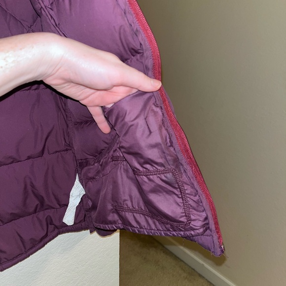 Women's Lululemon Goose Down Puffer Jacket - Picture 5 of 9